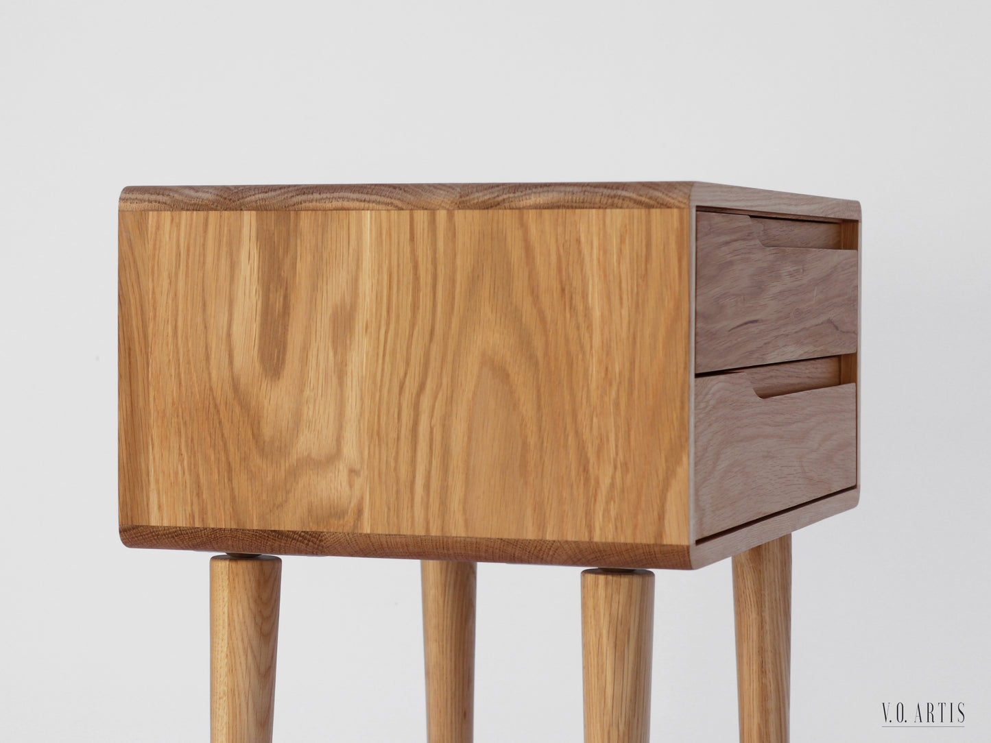 Nightstand with two drawers in solid Oak wood
