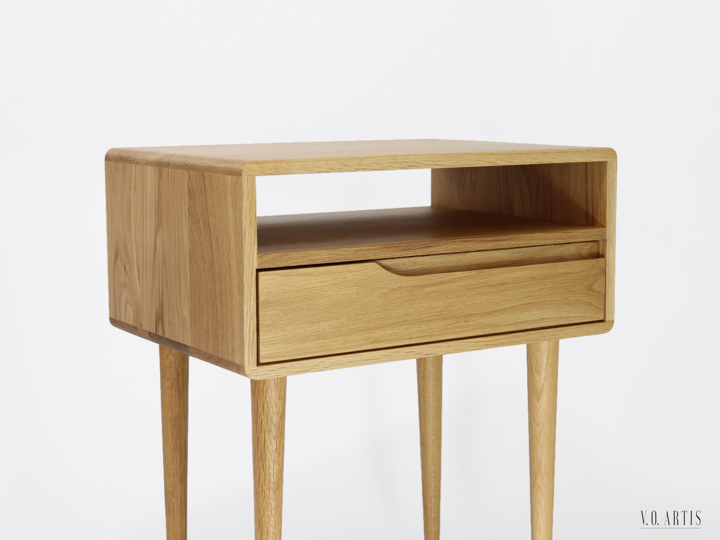 Nightstand in solid Oak