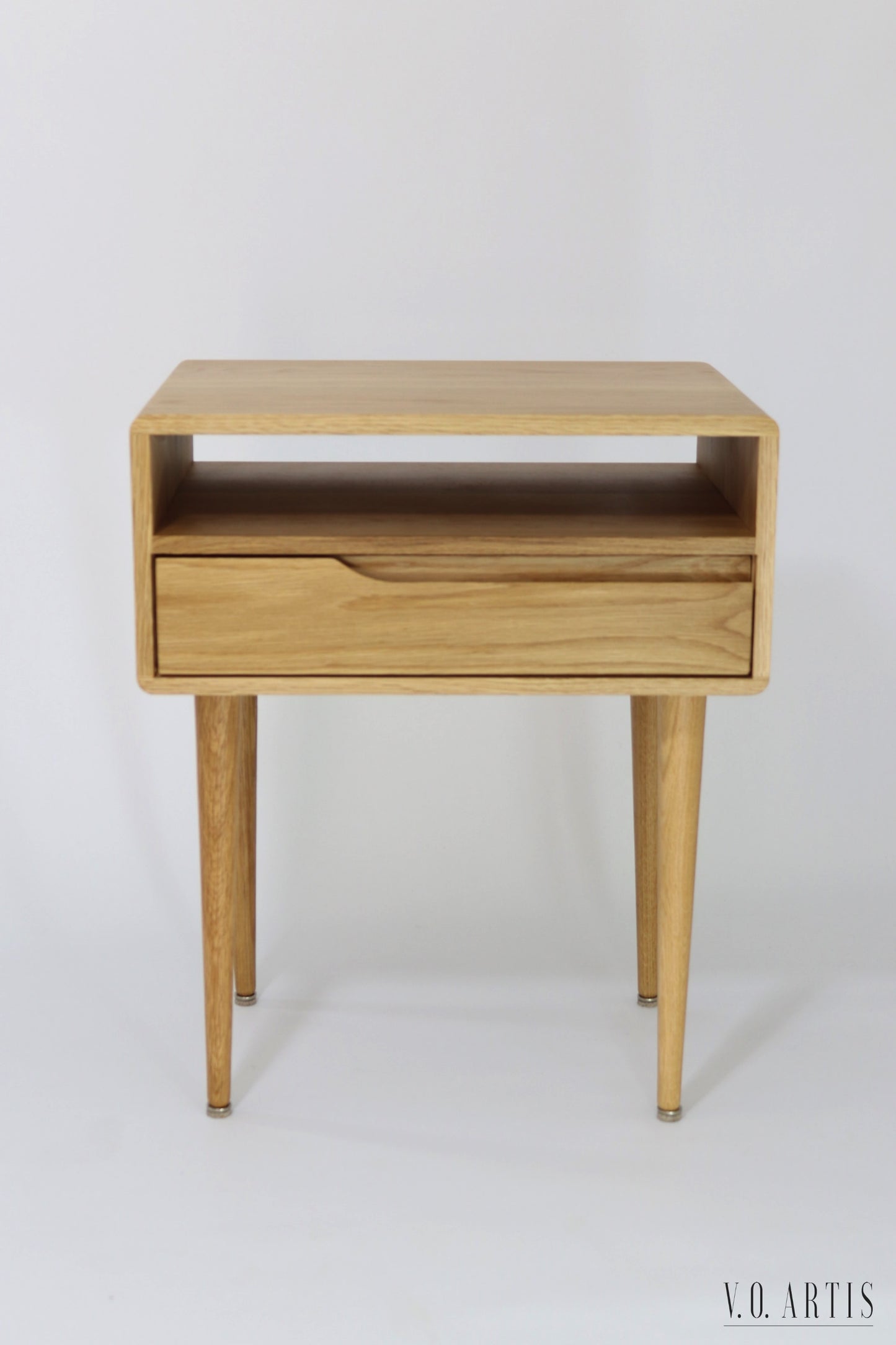 Nightstand in solid Oak