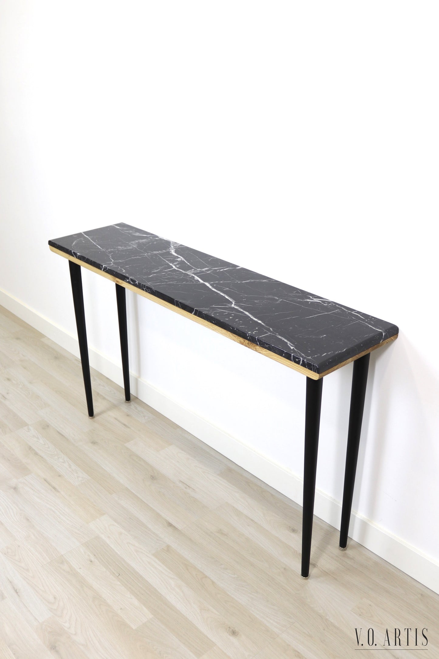 Console table narrow with 4 Legs in solid american Oak and Marble top