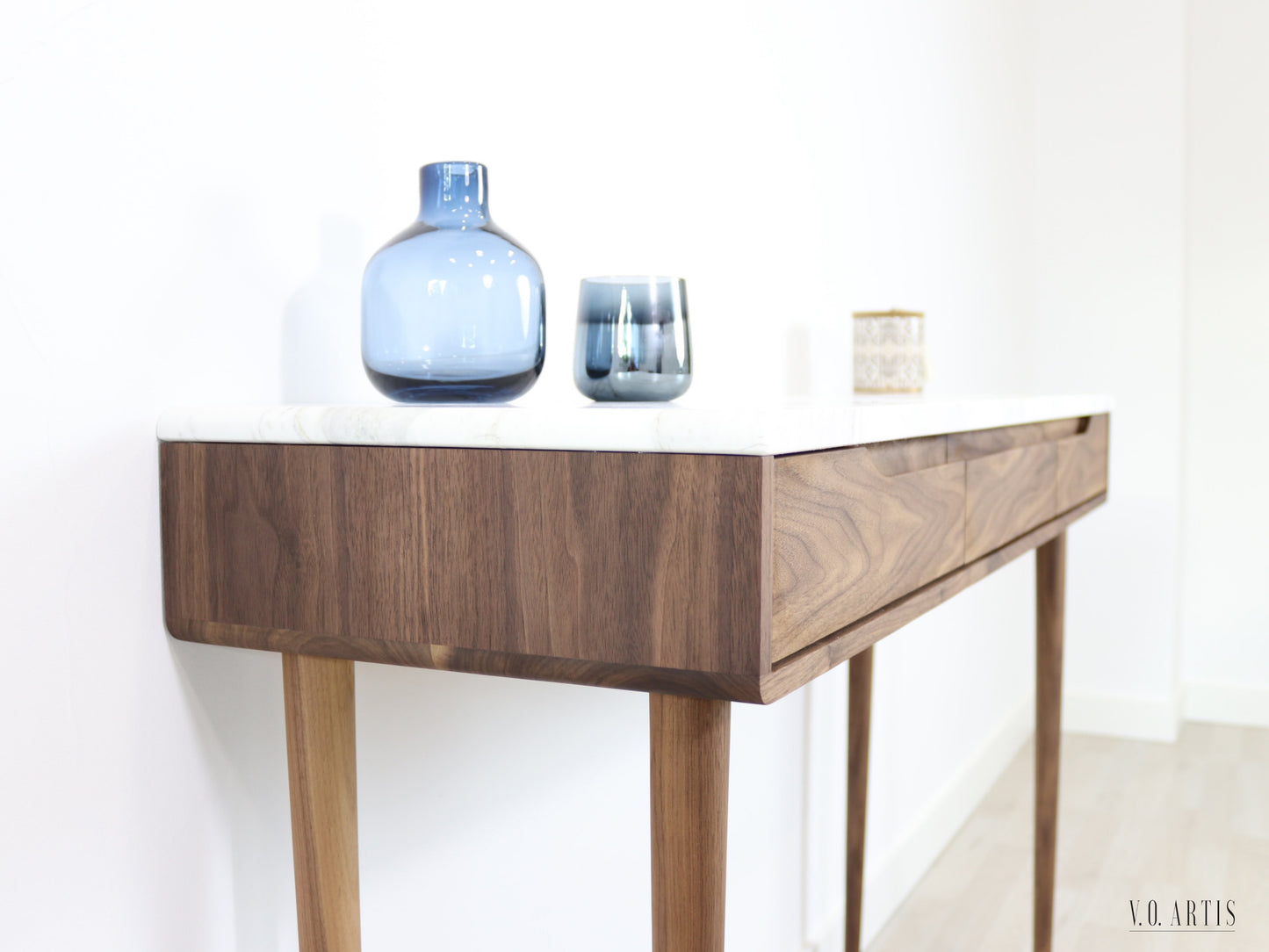 Console table with 3 drawers and 4 Legs in solid American Walnut with Marble top