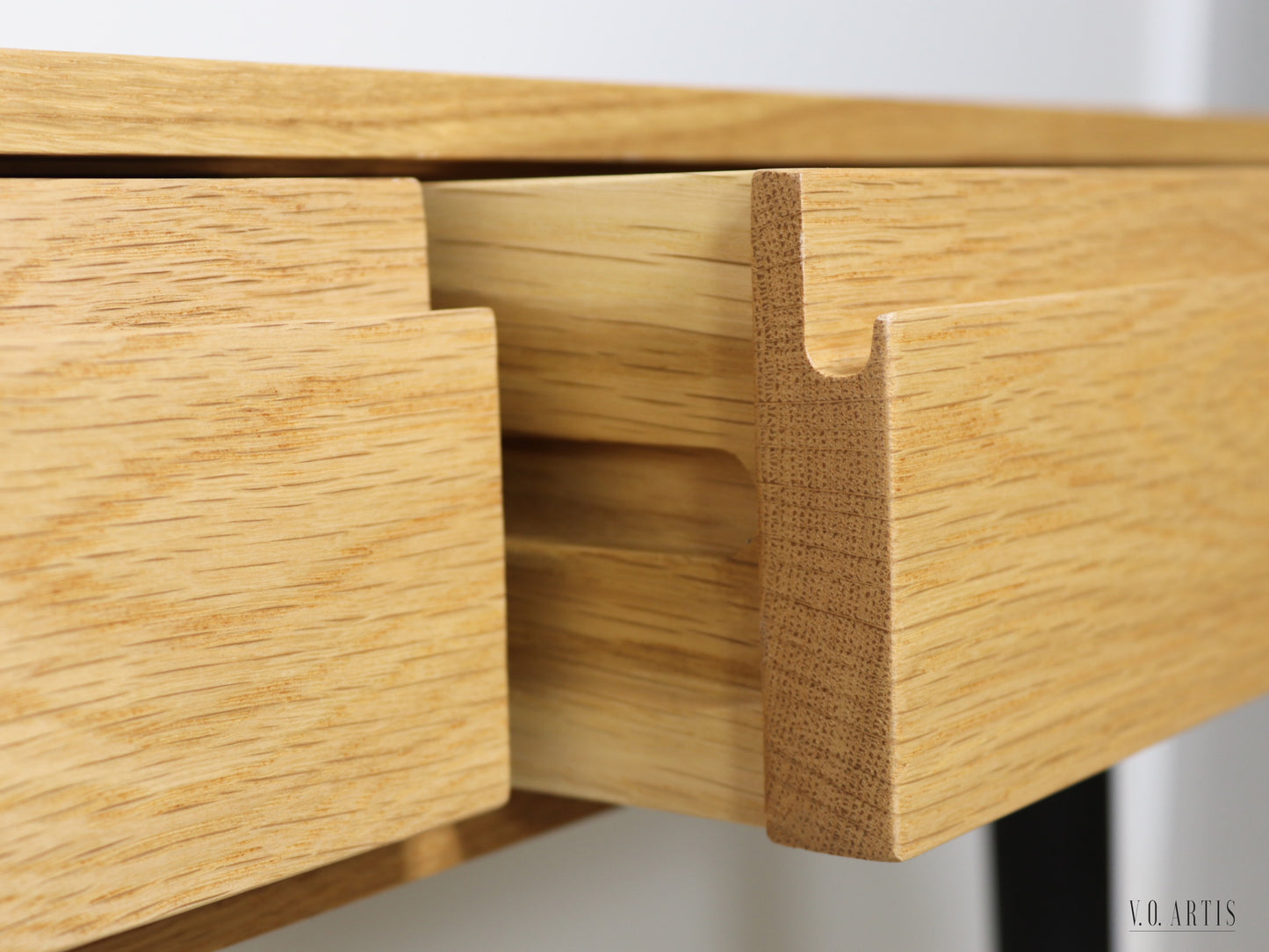 Console table with 3 drawers and 4 Legs in solid American Oak or Walnut