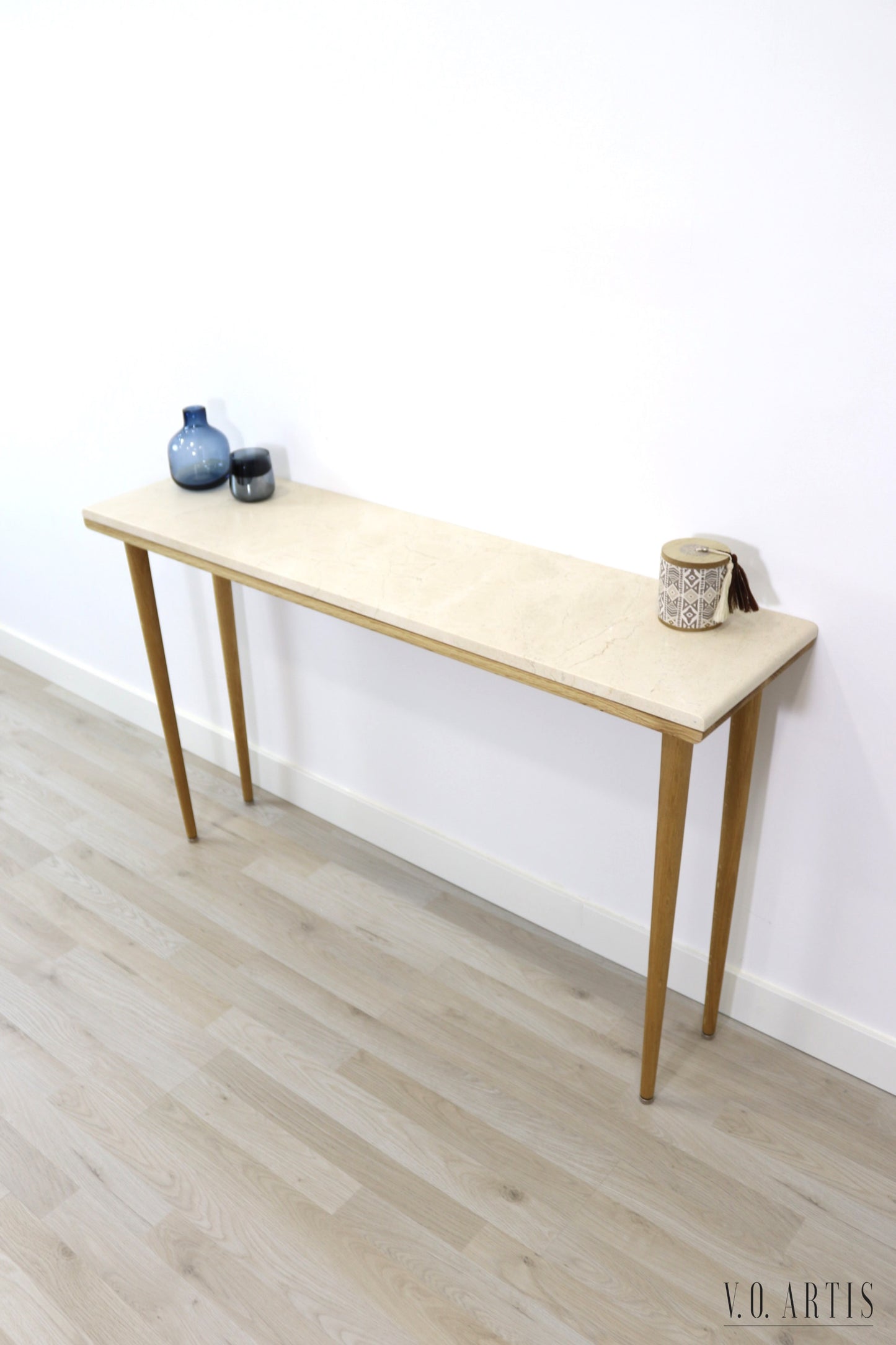 Console table narrow with 4 Legs in solid american Oak and Marble top