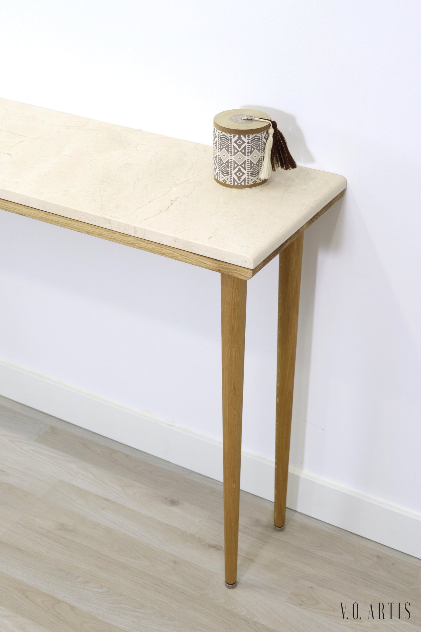 Console table narrow with 4 Legs in solid american Oak and Marble top