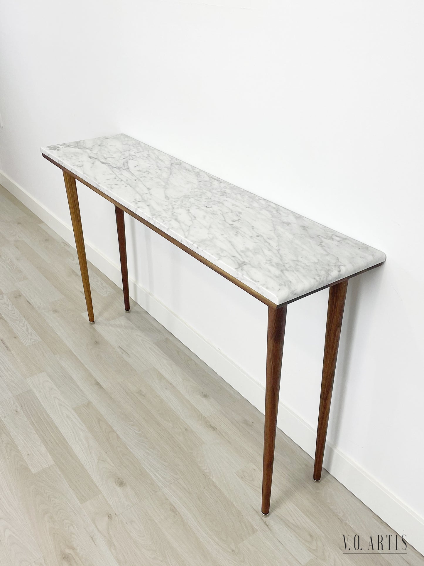 Narrow console table with 4 Legs in solid American Walnut and Marble top