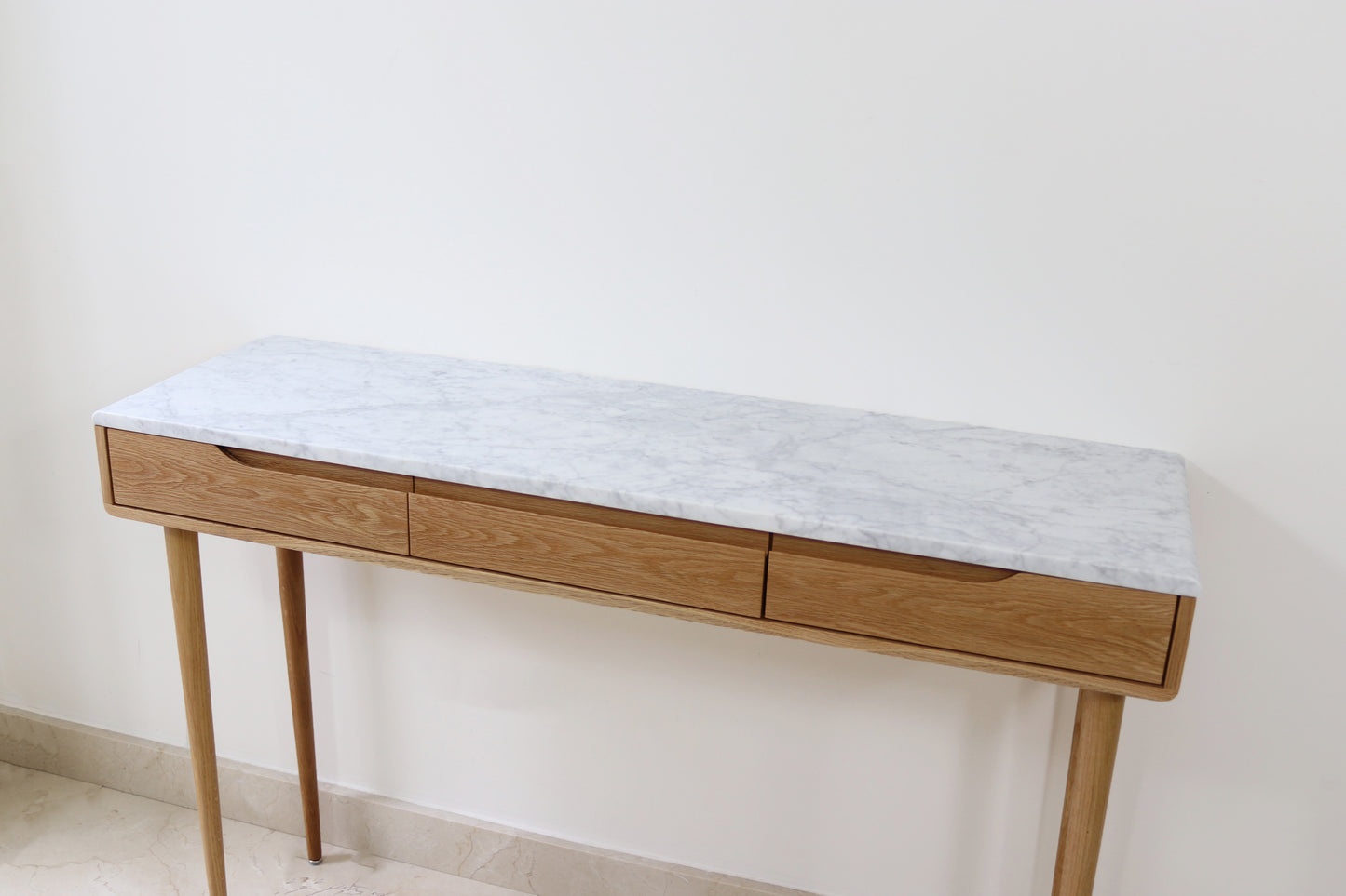 Console table with 3 drawers and 4 Legs in solid American Oak  with Marble top